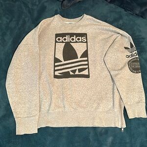 Vintage Adidas Sweatshirt